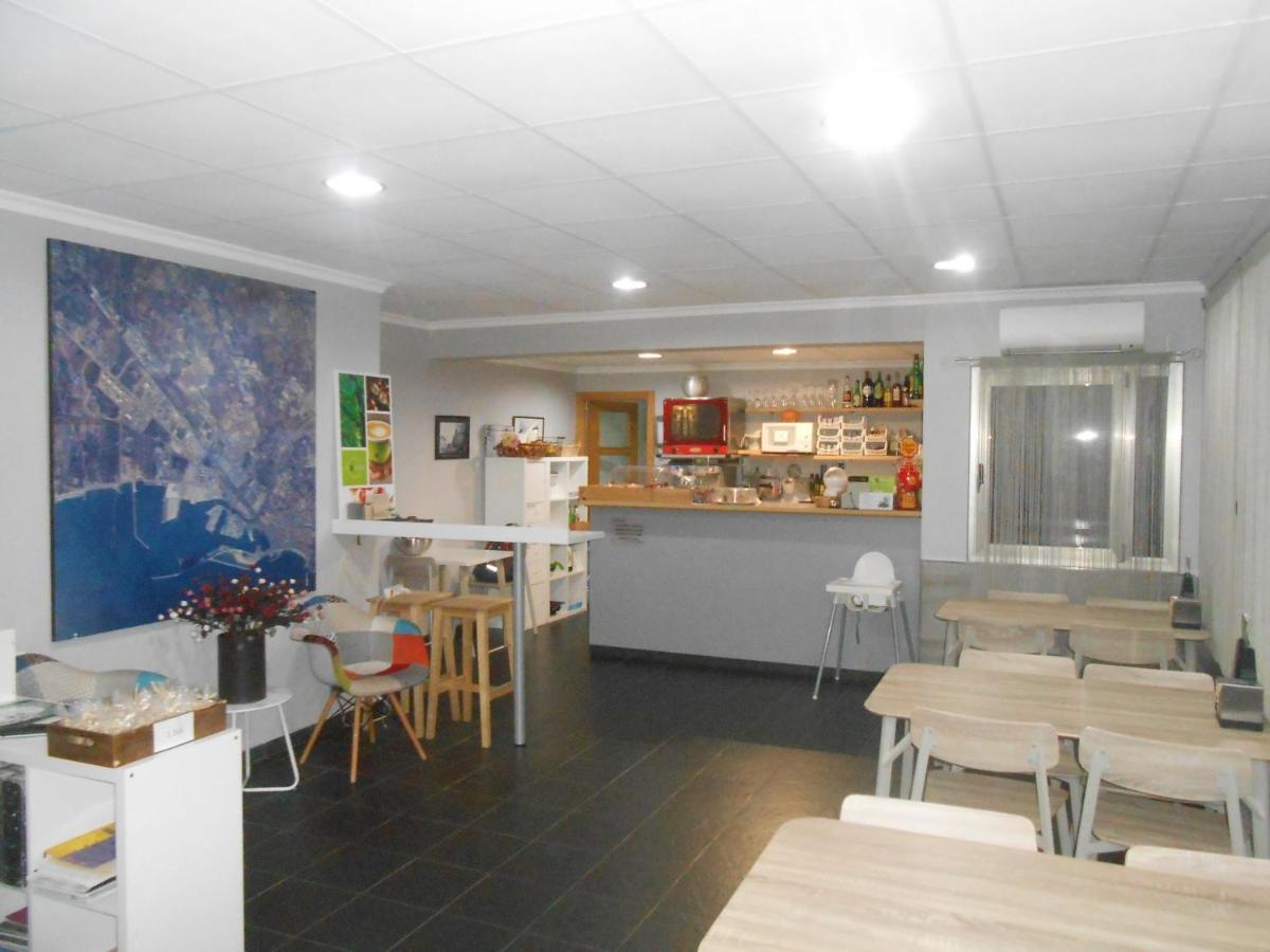 Hostal El Callejon Tarragona Exterior foto